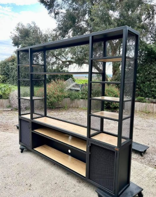 Mueble de TV industrial